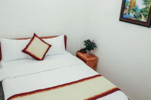 Image of gold land hotel