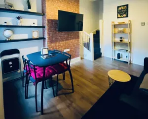 Image of Spacious Four Bedroom Home, 3 Bathrooms - Coventry