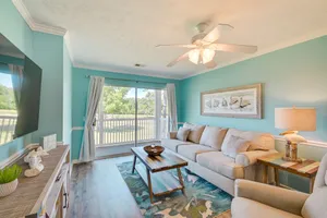 Image of 5 Mi to Beach: Myrtle Beach Condo w/ Pool Access