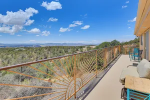 Image of Panoramic Vistas & Pergola: Silver City Escape!