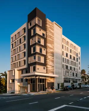 Image of Woodroffe Hotel