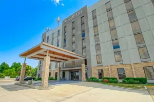 Image of Country Inn & Suites by Radisson, New Orleans I-10 East, LA