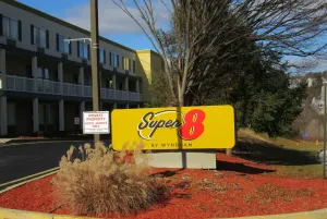 Image of Super 8 by Wyndham New Cumberland