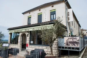 Image of Logis Hôtel La Bastide des Oliviers