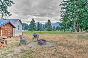 Image of Woodsy Packwood Haven w/ Golf Course Access!