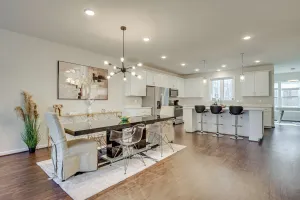 Image of 19 Mi to Baltimore: Townhome in Maryland City