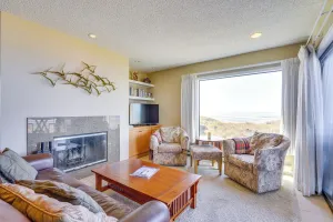 Image of Oceanfront Watsonville Condo with Beach Access!