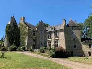 Image of Le Château de Bernesq
