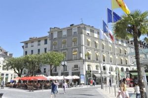 Image of Hotel Le Bourbon Pau Centre
