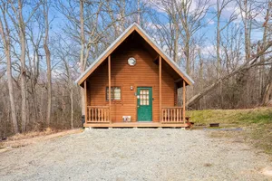Image of Amazing Getaway: Enjoy our Cozy Log Cabins on the Chesapeake Bay!