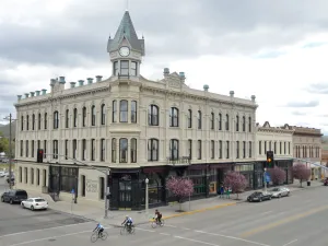 Image of Geiser Grand Hotel