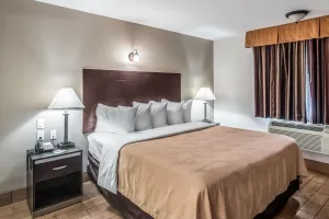 Image of Quality Inn & Suites near Downtown Bakersfield