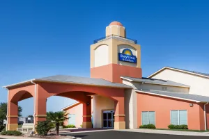 Image of Days Inn & Suites by Wyndham Marquez