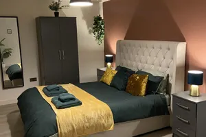 Image of Stunning 2 bed with outside balcony, super king beds and 75’’ TV!