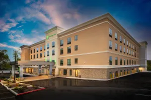 Image of Holiday Inn St Louis - Creve Coeur by IHG