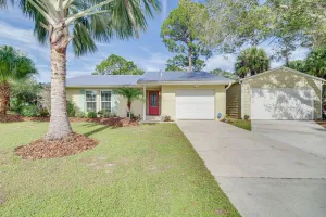 Image of Sebastian Home w/ Screened Lanai: 8 Mi to Beach!