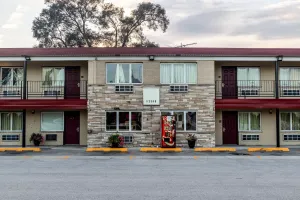 Image of Red Roof Inn Chicago-Alsip