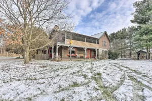 Image of Primitive Goshen Pine Lodge with Fireplace!