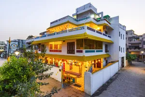 Image of goSTOPS Lite Varanasi