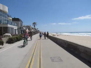 Image of 2 Bedroom Townhome 2 Mins. to the Beach