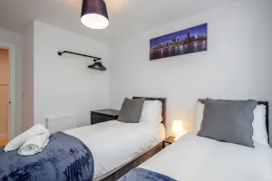Image of Watford Cassio Deluxe - Modernview Serviced Accommodation