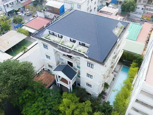 Image of White Mansion 白色公馆