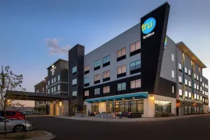 Image of Tru by Hilton Denver Airport Tower Road