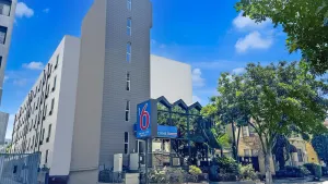 Image of Motel 6 Hollywood