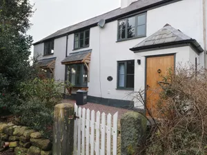 Image of Holly Tree Cottage
