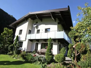 Image of Cozy Apartment in Aschau im Zillertal near Ski Lift