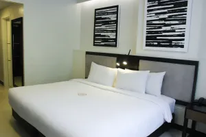 Image of Summit Hotel Magnolia