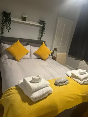 Image of 2 Guests - Free Parking - 6min to Derbion Centre