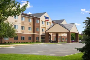 Image of Fairfield Inn & Suites Lansing West