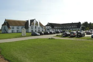 Image of Friesenhof Hotel-Restaurant-Reitanlage