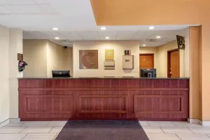 Image of Comfort Inn & Suites
