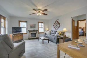 Image of Glendive Getaway with Yellowstone River Access!