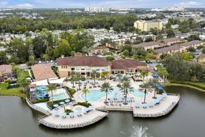 Image of Regal Oaks Resort Vacation Townhomes by IDILIQ - Free Private Hot tub!