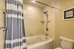 Image of Wildwood Townhome with Patio 1 Block To The Beach!