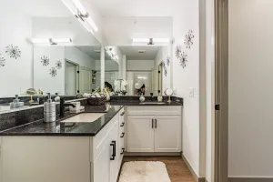 Image of Beautiful chic modern one bedroom