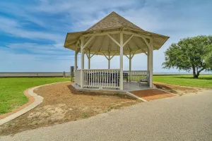 Image of Eclectic Mandeville Home: Walk to Lakefront Park