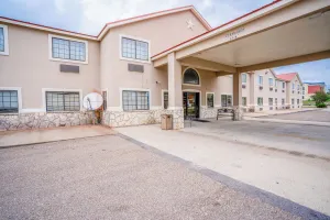 Image of Texan Inn By OYO Beeville US-181
