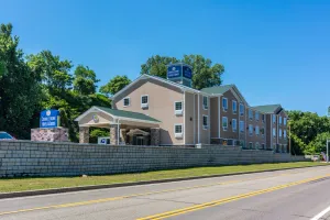 Image of Cobblestone Hotel & Suites - Erie