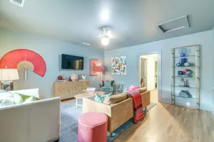 Image of Walk to Bars, Bites + Bands: Bold Athens Getaway!