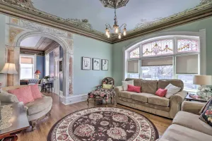 Image of Charming Mt Pleasant Home in Historic Dtwn!
