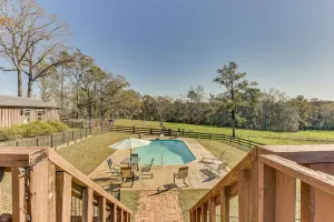 Image of Pet-friendly Opp Vacation Rental w/ Spacious Deck!