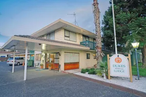 Image of Dukes Midway Lodge
