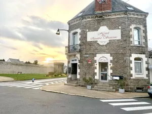 Image of Hôtel des quatre saisons