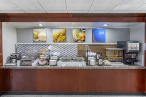 Image of Comfort Inn Paramus - Hackensack