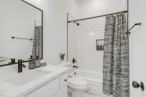 Image of Modern Houston Vacation Rental, 8 Mi to Downtown!
