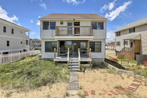 Image of Charming Oceanfront Home on Salisbury Beach
